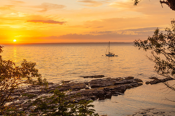 V005 - Sunrise at Shark Net Beach, Huskisson 2