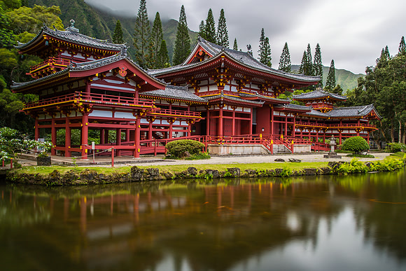 L034 - Byodo-In Temple - Oahu, Hawaii